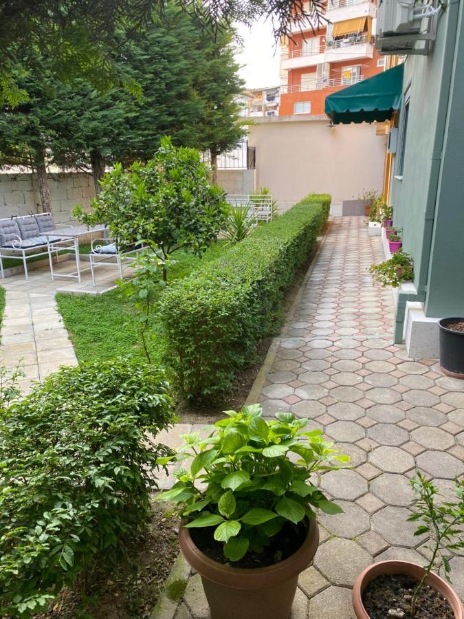 Vila Ajdinaj Μπεράτ Εξωτερικό φωτογραφία