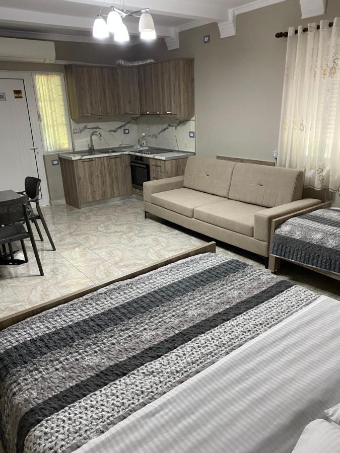 Vila Ajdinaj Μπεράτ Εξωτερικό φωτογραφία